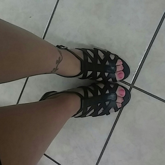 Franco Sarto peep toe