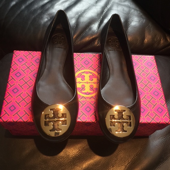 Tory Burch Shoes - NEW Tory burch black Reva ballet flats.