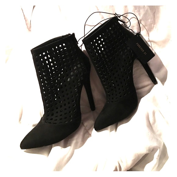 Black 3" HighHeels