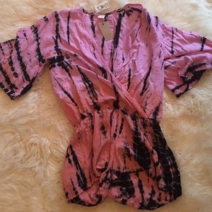 Never worn NWT one size navy/pink beach romper