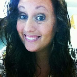 Meet your Posher, Cara