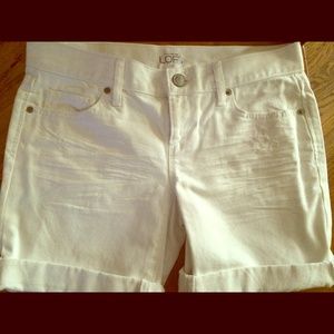 Loft size 0 all white shorts