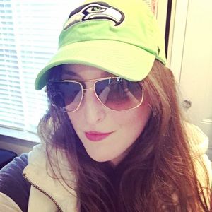 Meet your Posher, Melissa