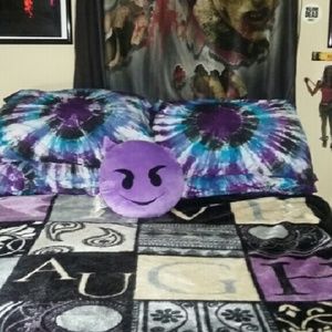 Meet your Posher, Shelly