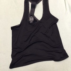 Workout top