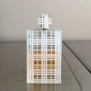 Burberry Brit perfume