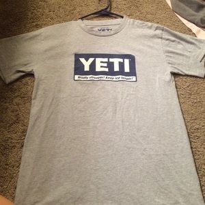 Yeti t-shirt