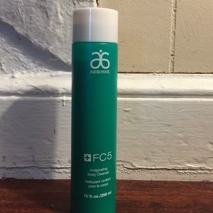 Arbonne invigorating Body Cleanser