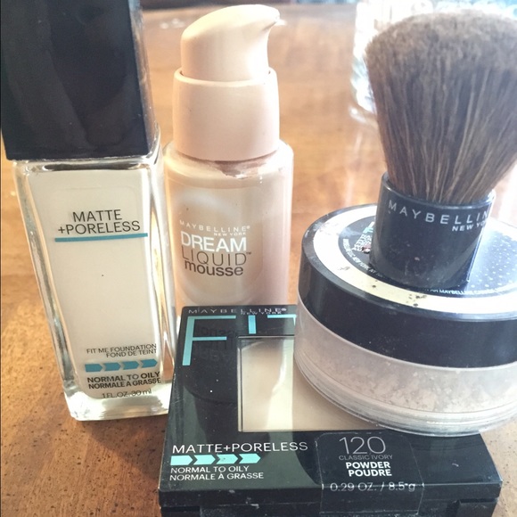 Maybelline makeup bundle