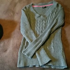 Grey Detailed Pull Over