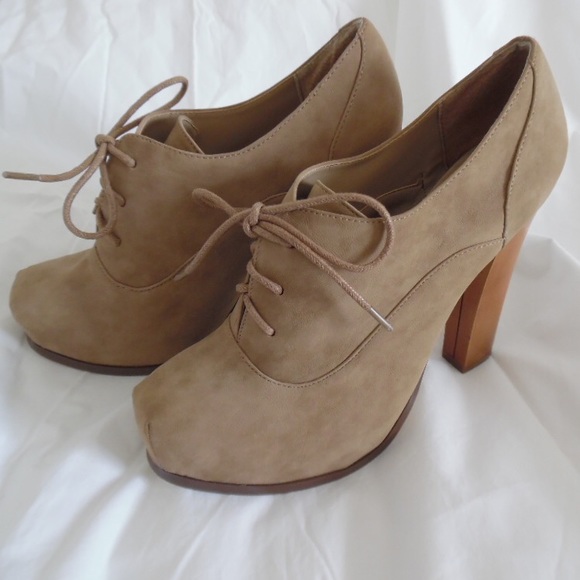 Platform booties