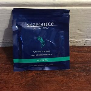 Seasource detox spa purifying sea soak by Arbonne