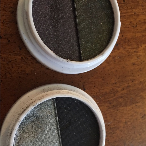 Elf makeup bundle - Picture 3 of 4