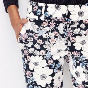 Floral Cropped Pants