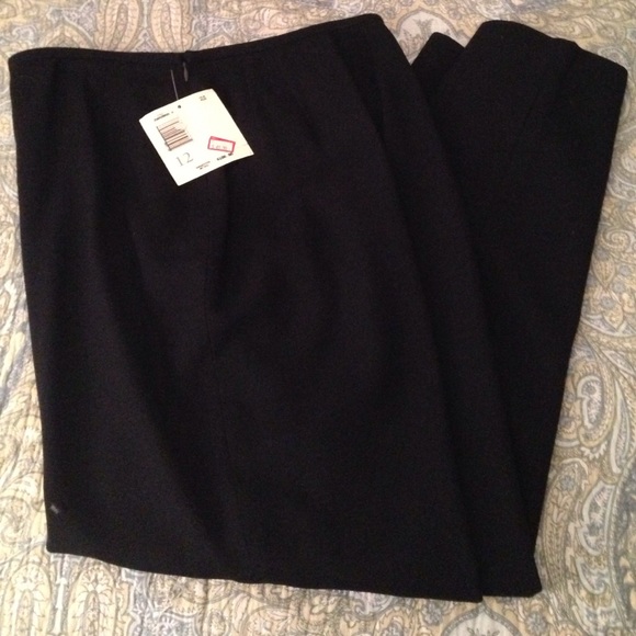 Liz Claiborne slacks NWT