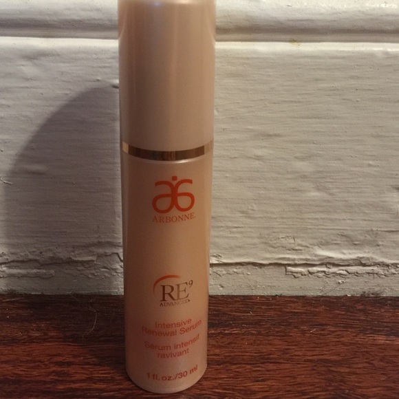 Arbonne intensive renewal serum