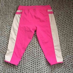 Lululemon crop yogas