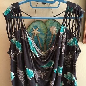 FREE PEOPLE Top. Size Large.