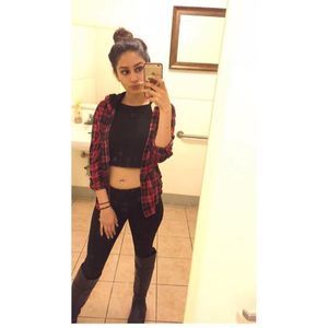 Meet your Posher, Vanessa