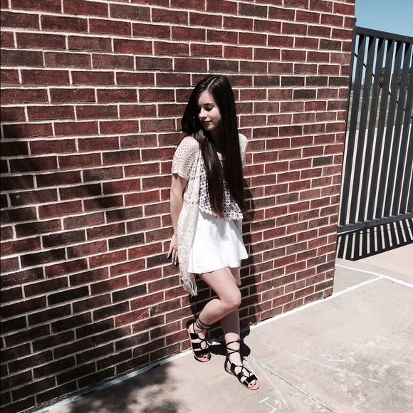 Meet the Posher Other - Meet your Posher, Ciara