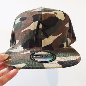 Rihanna concert SnapBack hat