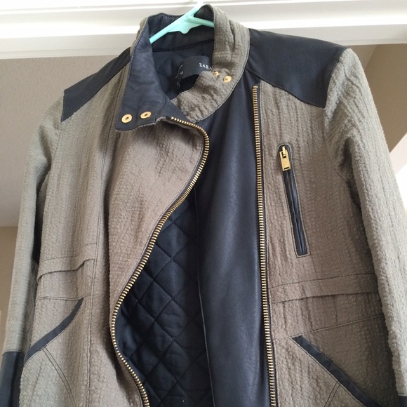 Zara military jacket. Size XS - Picture 2 of 3