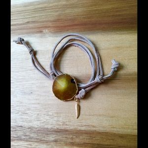 gold plated agate + leather bracelet