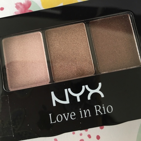 Brand New NYX Trio Palette - Picture 2 of 4