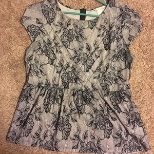 H&M Lace pattern peplum top
