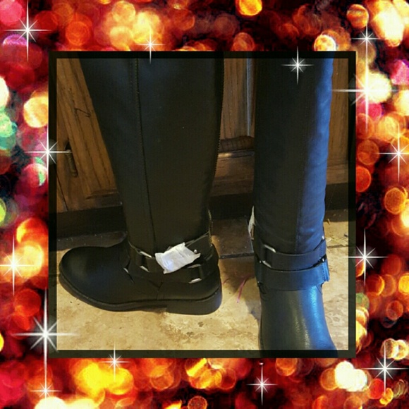 LOWEST! MADDEN GIRL CORPORAL BOOT