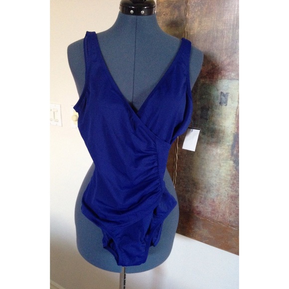 Jantzen Other - Jantzen Classic Surplice one-piece swimsuit