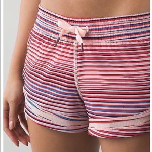 Lululemon Make a Move Short in size 6