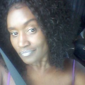 Meet your Posher, Trella