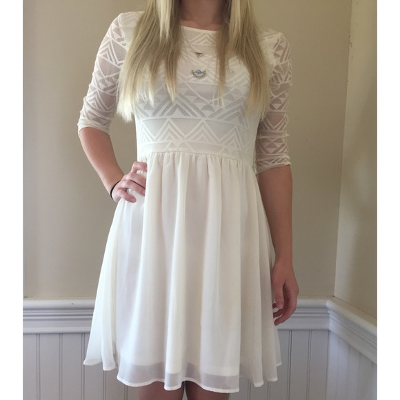 Low Back Triangle Print Chiffon Dress