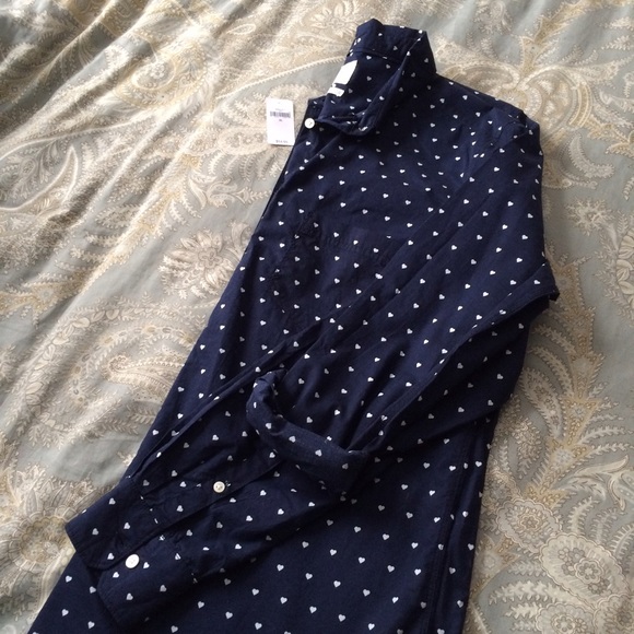 Gap Heart Button Down