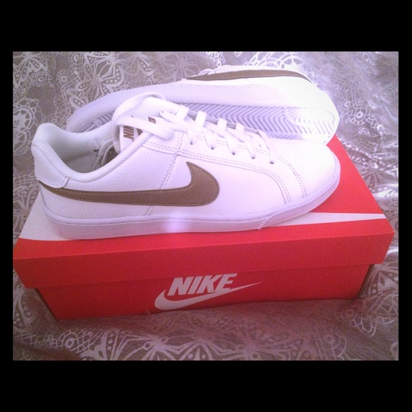 Nike Cortez
