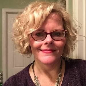 Meet your Posher, Corrine