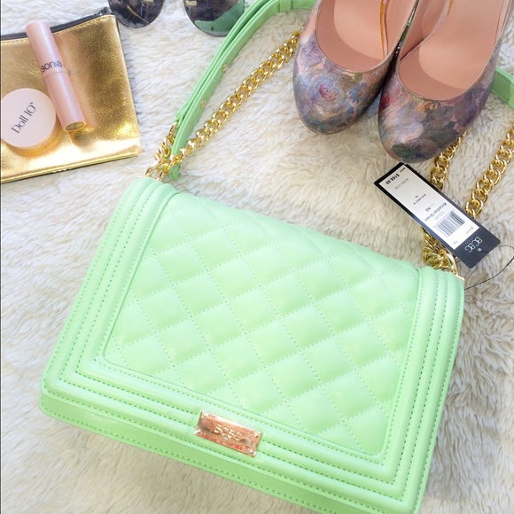 BCBG Handbags - 1 HOUR SALE 🌟BCBG🌟 mint green bag NWT