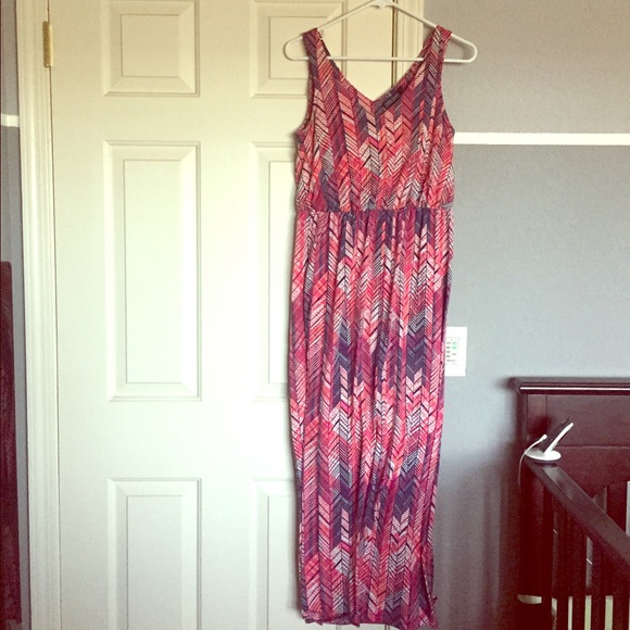 Dresses & Skirts - Printed maxi dress