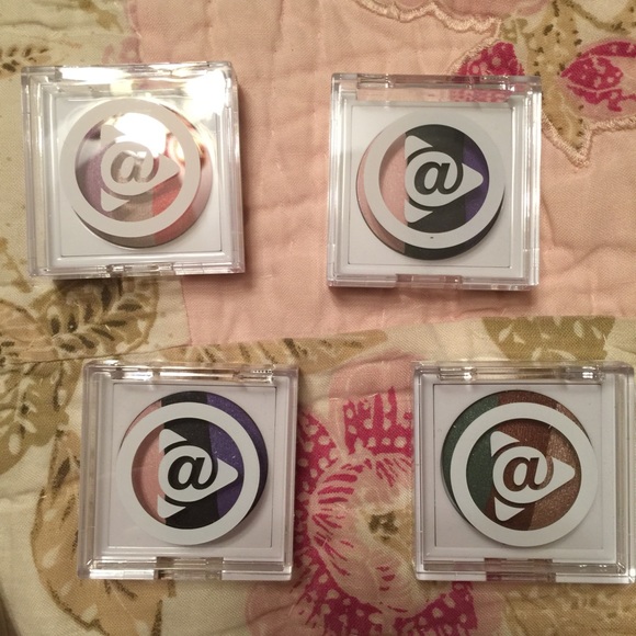 Mary Kay Baked Eye Shadow Trio