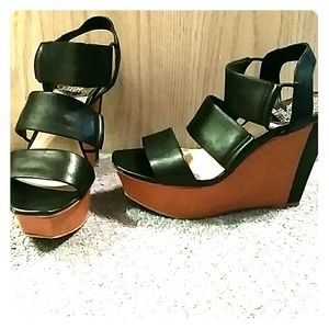 Vince Camuto Platform Wedge Sandals