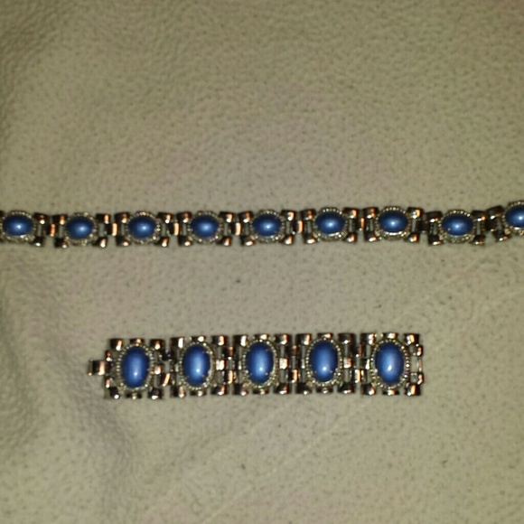 Necklace and bracelet set