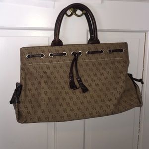 Dooney & Bourke brown handbag