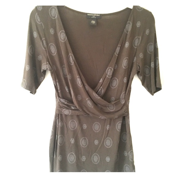 Banana Republic Tops - New Banana Republic stretch olive green blouse Banana Republic Tops - New Banana Republic stretch olive green blouse