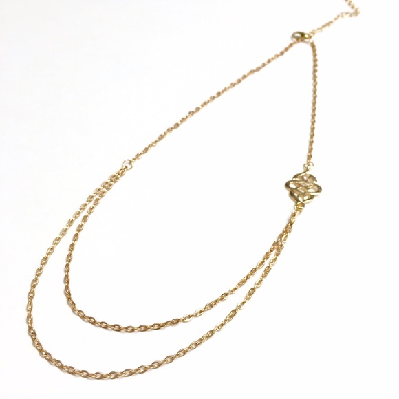 🌟SALE🌟 Gold Knot Hallmark Necklace - Picture 2 of 4