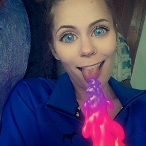 Meet your Posher, Cheyanne