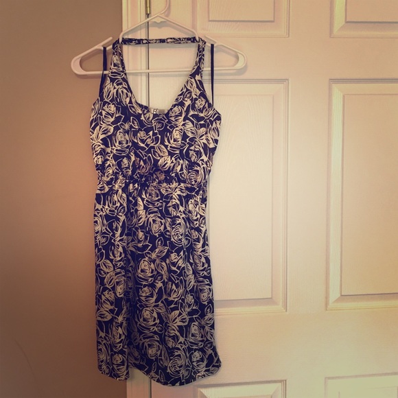 Silk black and white floral tunic - Picture 1 of 3