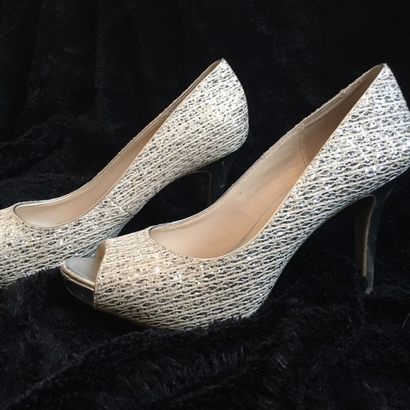 Prom shoes