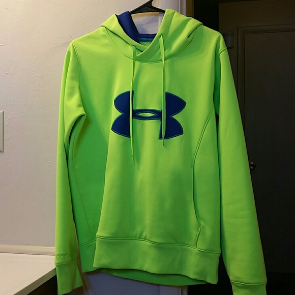Under Armour Sweater