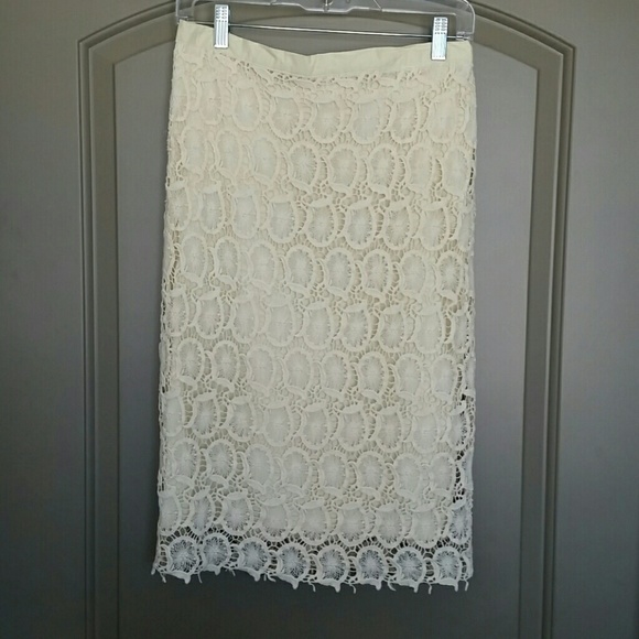 Mika Rose Cream Lace Pencil Skirt